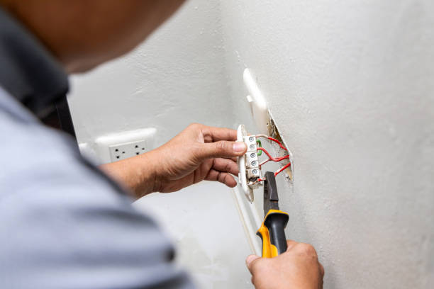 Best Local Electrician Companies  in Haviland, NY